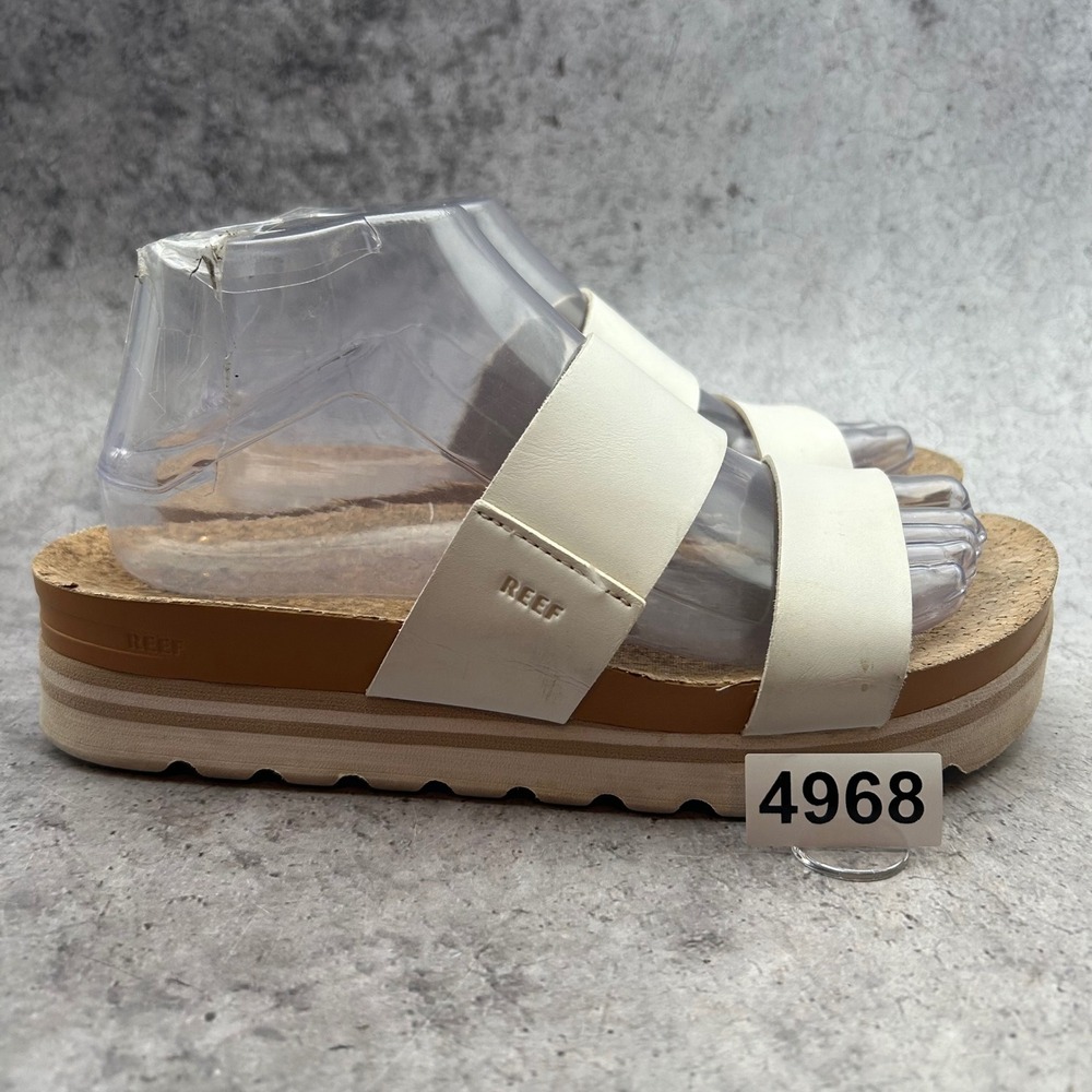 Reef Cushion Vista Hi Sandals Womens Size 8 White Platform Dual Strap Comfort